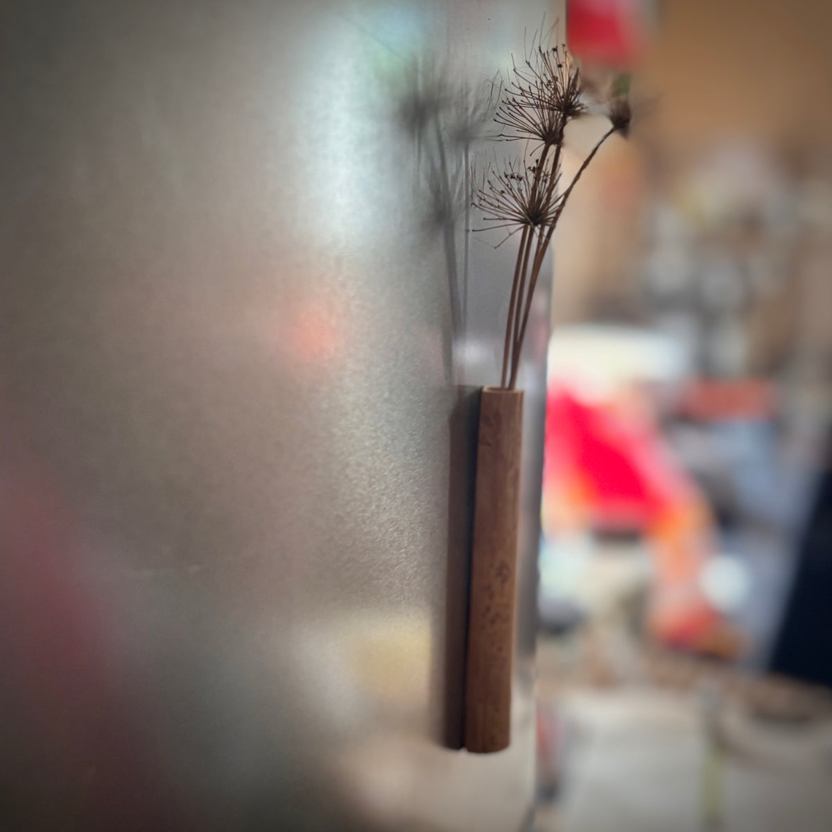 Magnetic vases for wildflowers